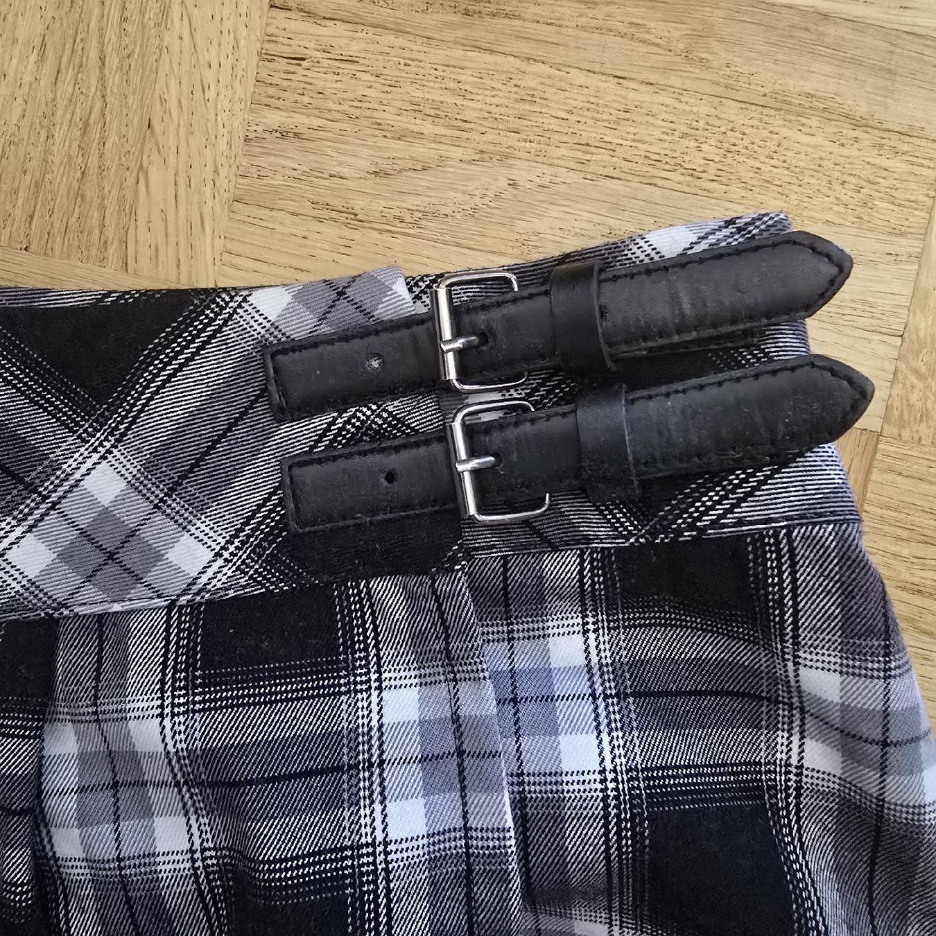 C&A Gonne: Clockhouse Plaid Mini Skort (size 42) – Usato da Basel venduto da DaniJohni 2