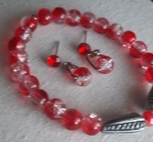 Rotes Schmuckset: Armband und Ohrstecker, Handmade, Top!