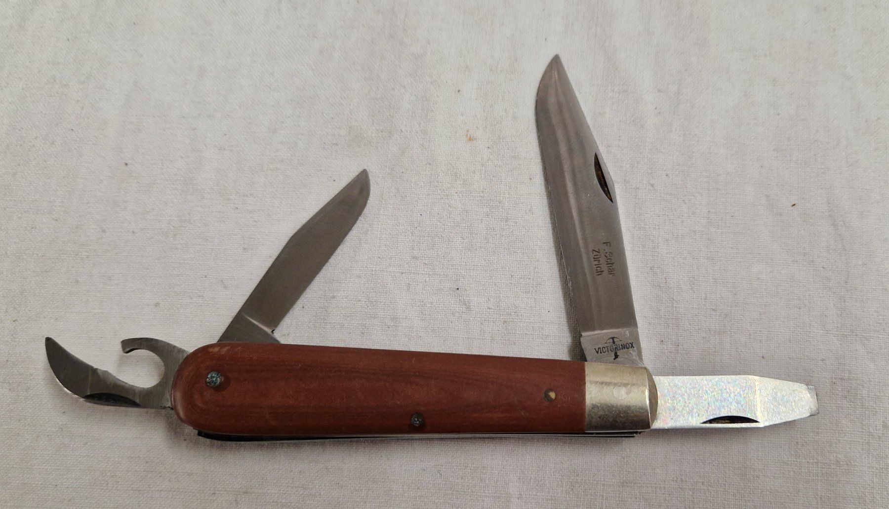 Victorinox Taschenmesser: VICTORINOX SACKMESSER – Gebraucht aus Bilten von Mic2022