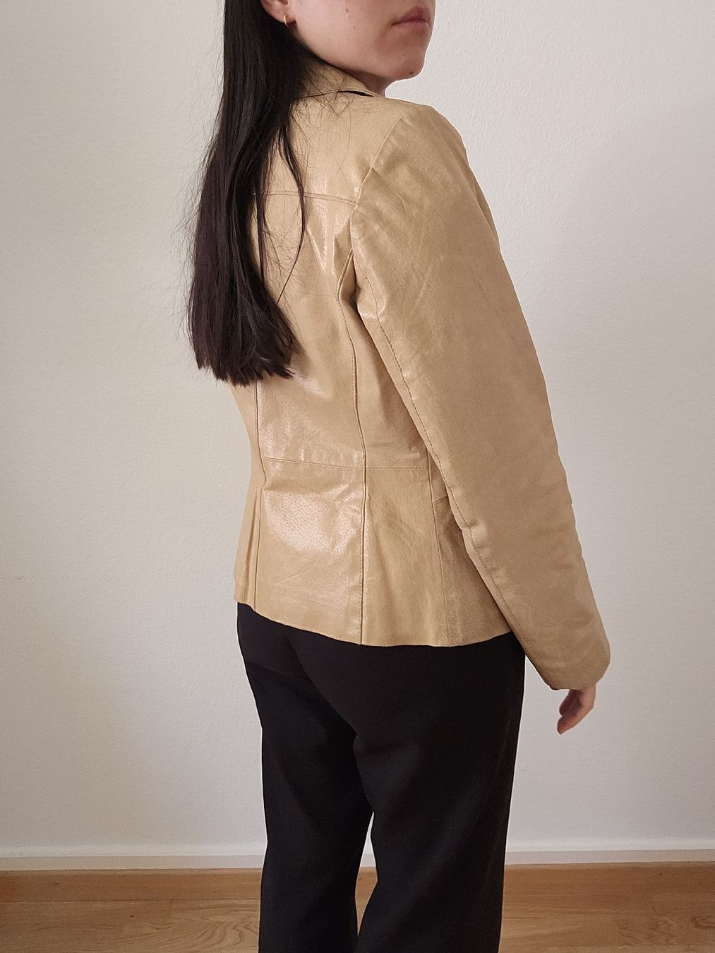 Giacche: Lederblazer 100% Echtleder Beige Gr. S – Usato da Zürich venduto da Mme.Sora 2