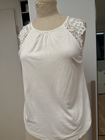 Weisses H&M Sommertop Gr. XS mit Spitze