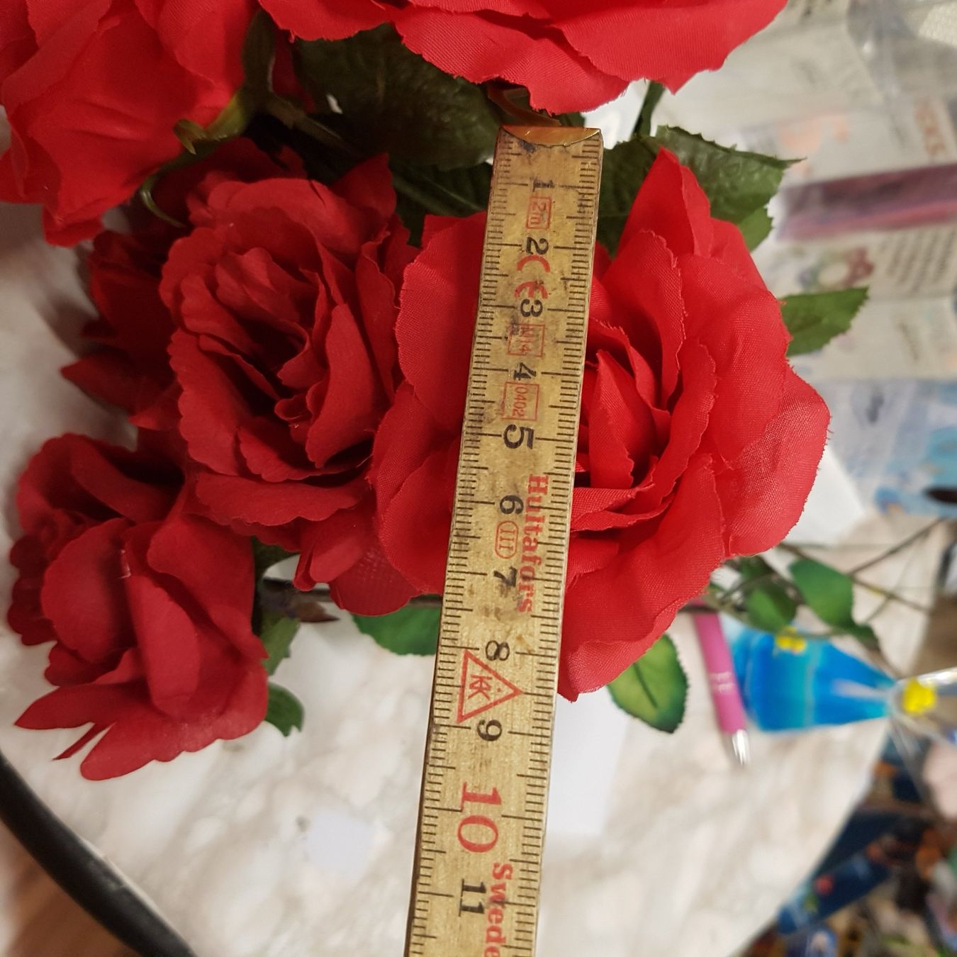 Toutes les décorations: Künstliche Rosen K24 – D'occasion à Schwarzenburg par Flamingo07 1