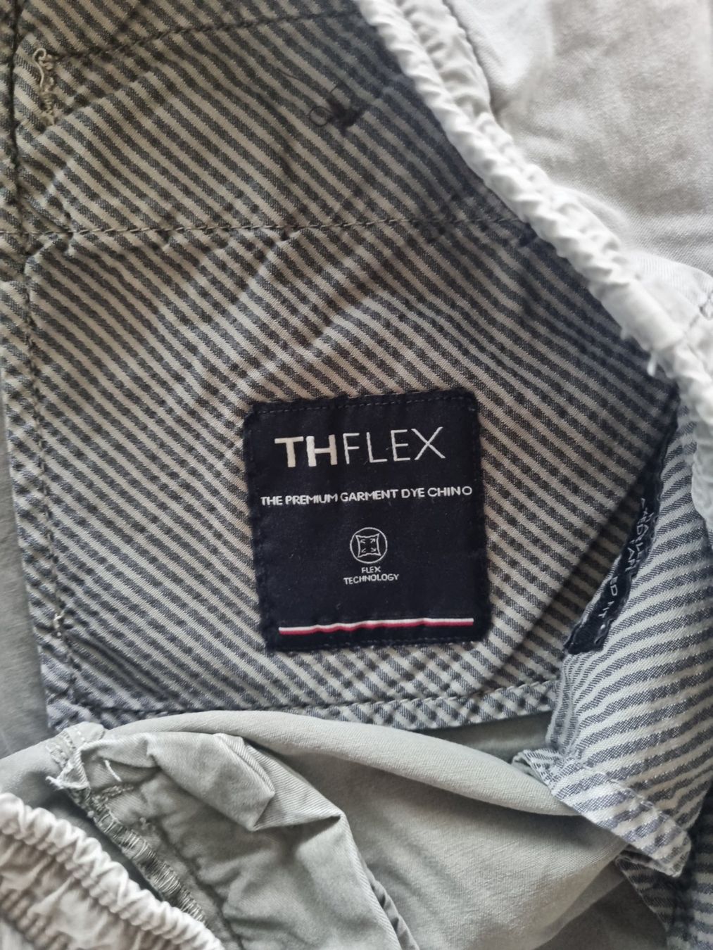 Tommy Hilfiger Hosen: Shorts Hilfiger Gr 36 – Gebraucht aus Frick von Geheim007 3