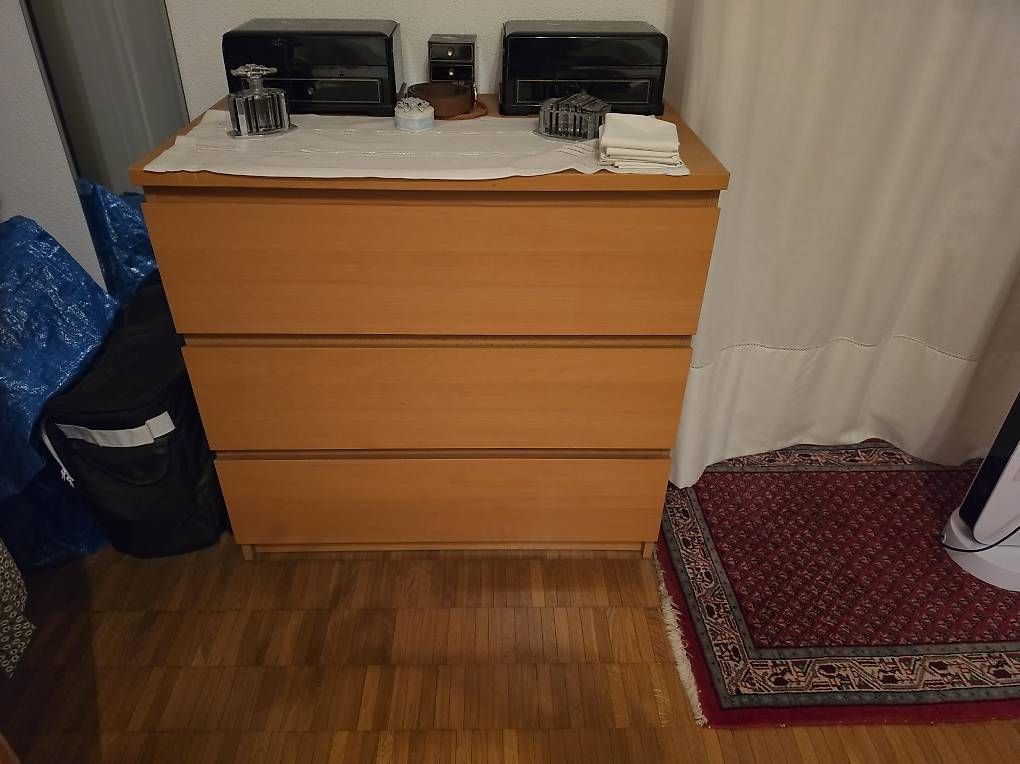 Letti: Camera da letto  – Usato da Savosa venduto da EverP 1