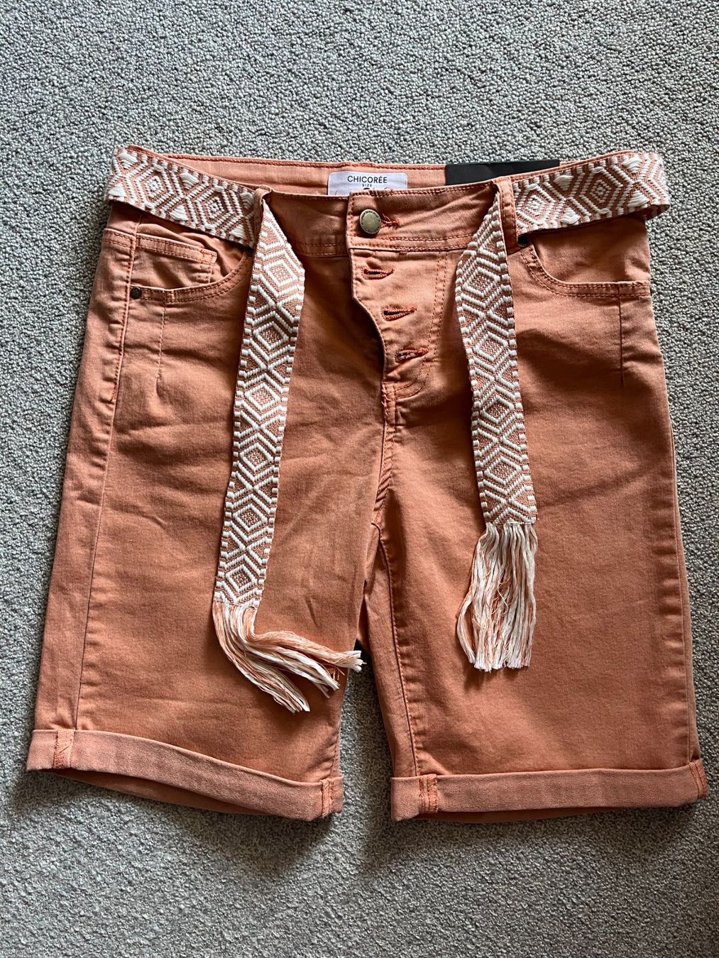 Pantaloni: Short Gr S. Fabrikneu – Nuovo (secondo la descrizione) da Kleindöttingen venduto da nev_tn7c