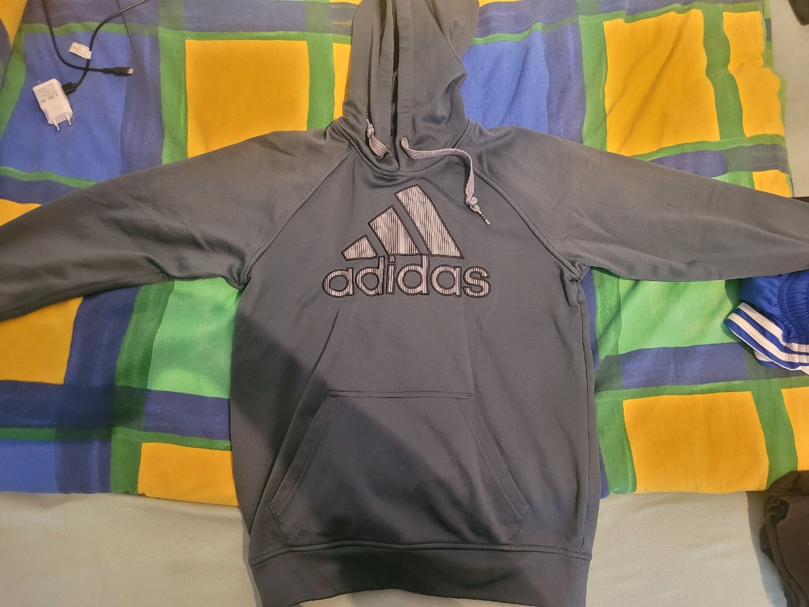 Adidas Maglioni & Felpe: Vintage Kapuzenpullover Adidas – Usato da Brig venduto da RaZu39