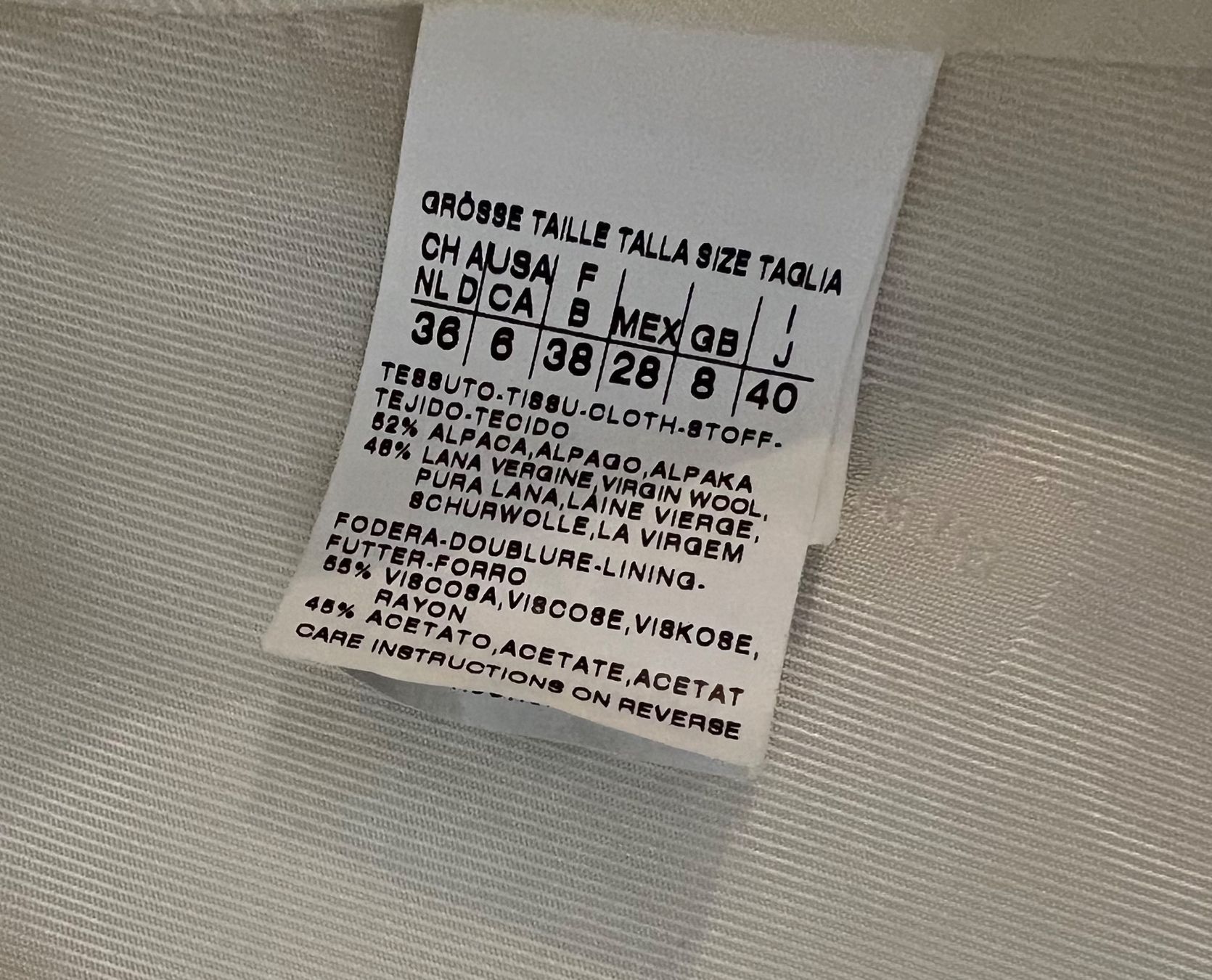 Max Mara Cappotti: Max Mara alpaca and wool blend coat, size 36 – Usato da Arzier Le Muids venduto da oma_w5bq 4