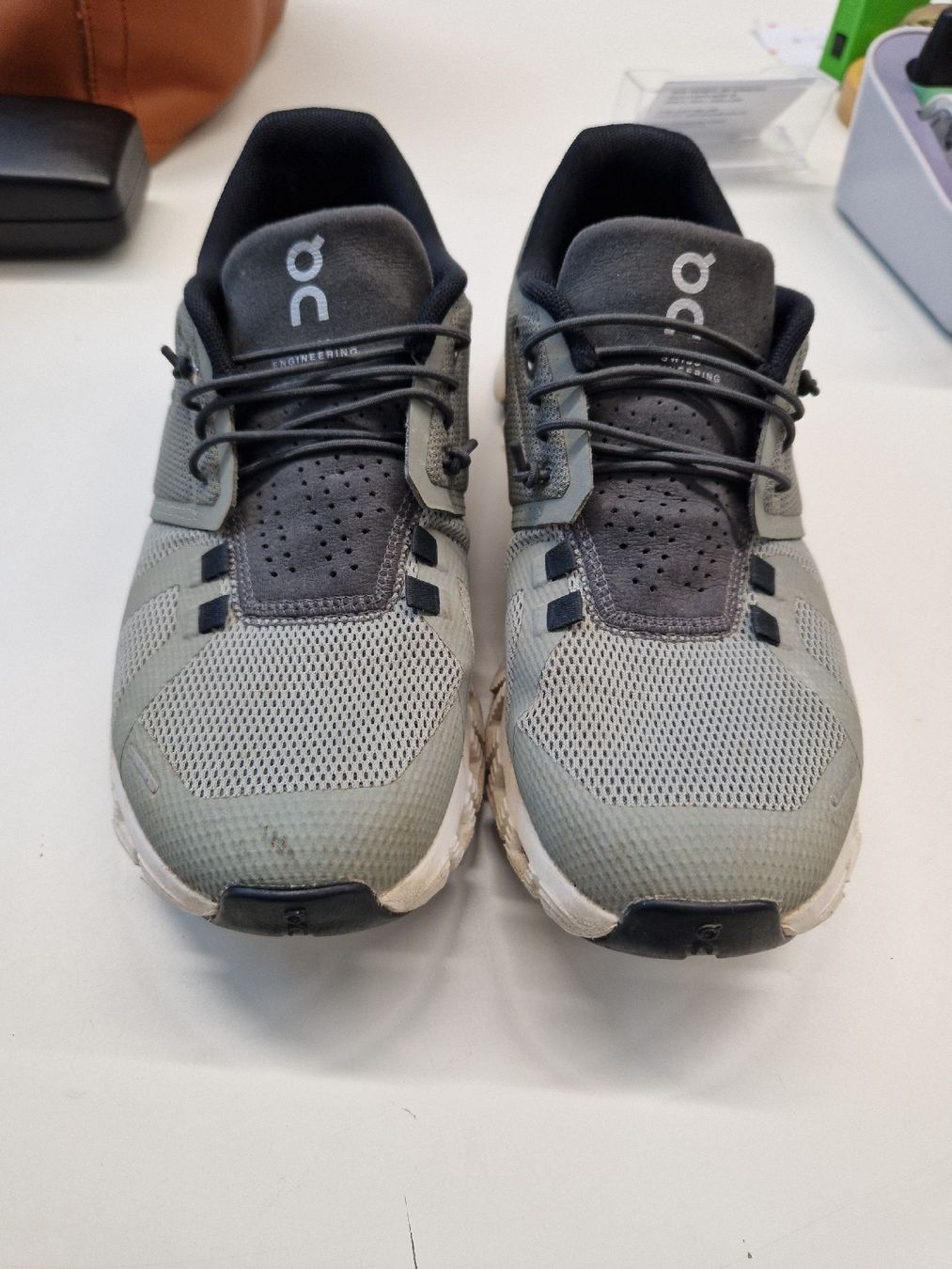 On Herrenschuhe: ON Sneaker Grösse: 38 – Gebraucht aus Wallisellen von misnenes 8