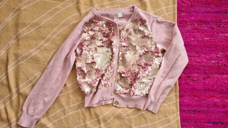 Mädchen Cardigan Pailletten Gr. 140  rosé Glitzer Festlich
