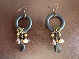 Modeschmuck (Hänckel für ins Ohr ist aus silber)