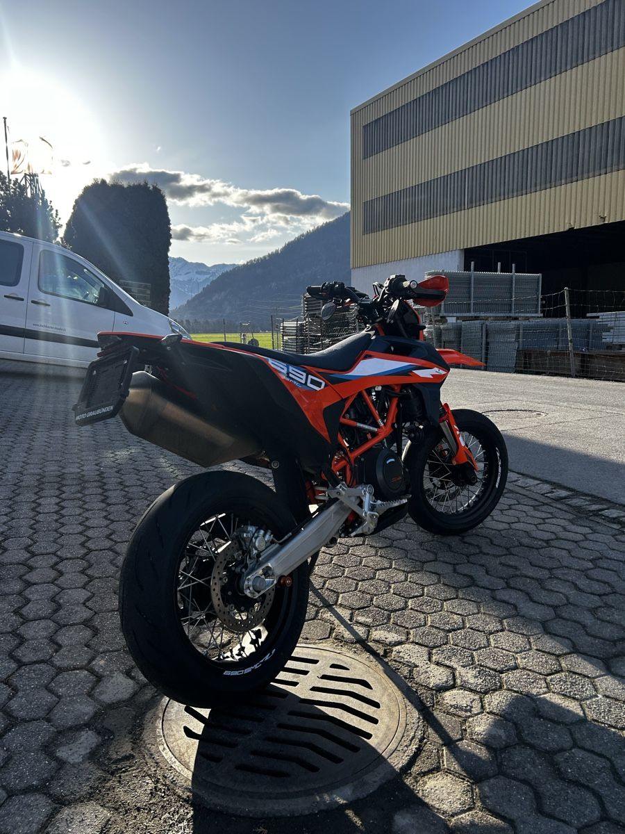 KTM Route: KTM 690 SMC-R – D'occasion à Maienfeld par MoehrAG 4