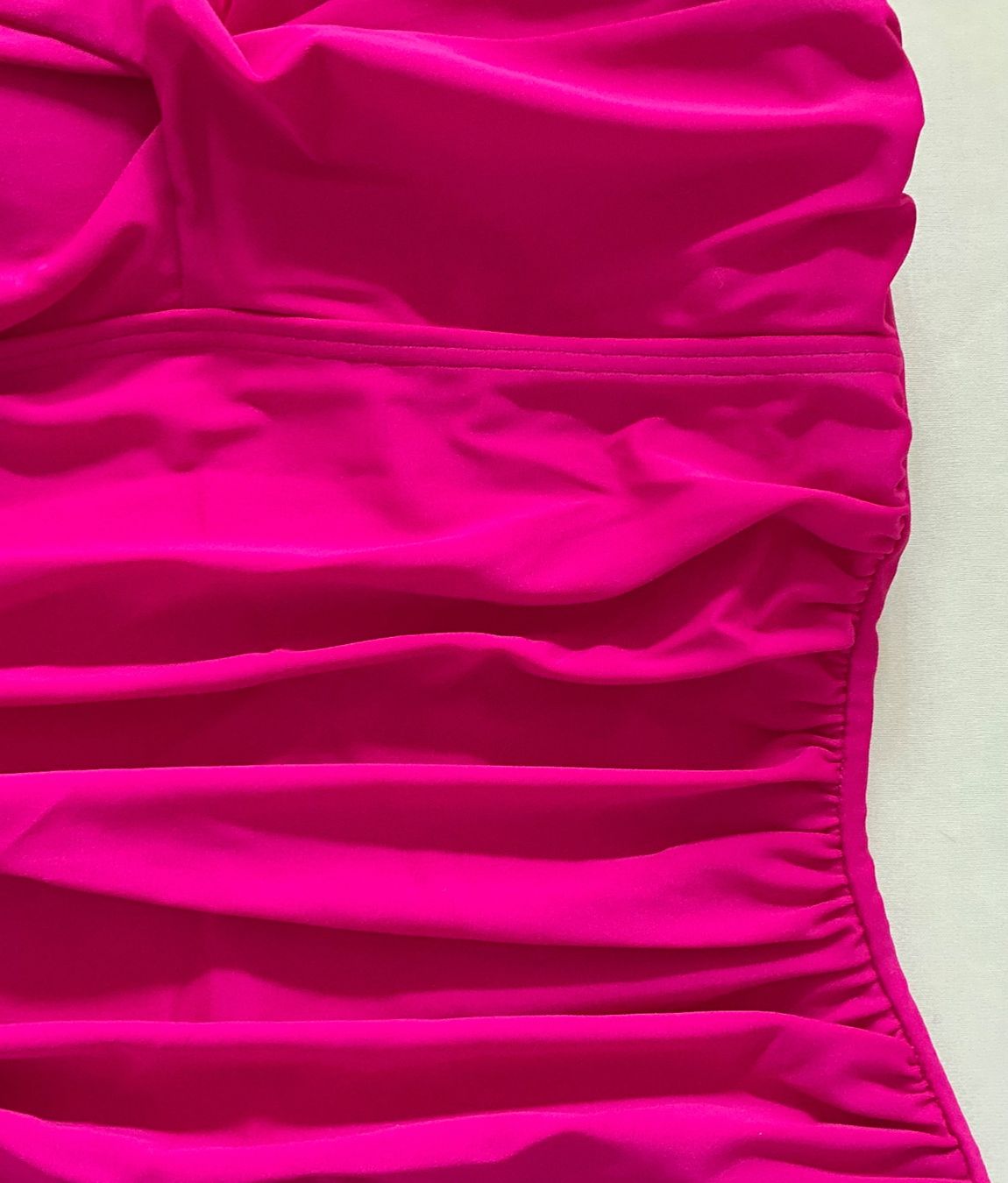 Lascana Costumi da bagno & Bikini: Lascana Badeanzug, Shaping-Effekt, Gr. 38B, rosa-blau – Usato da Cormondrèche venduto da fra_gn5t 8