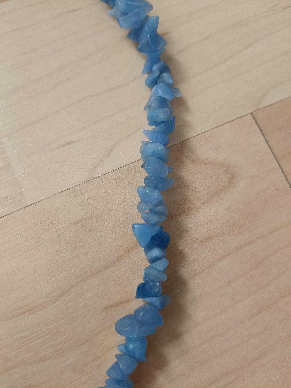 Catenine: Schöne Halskette mit blauen Edelsteinen – Usato da Adliswil venduto da Vimovi 1