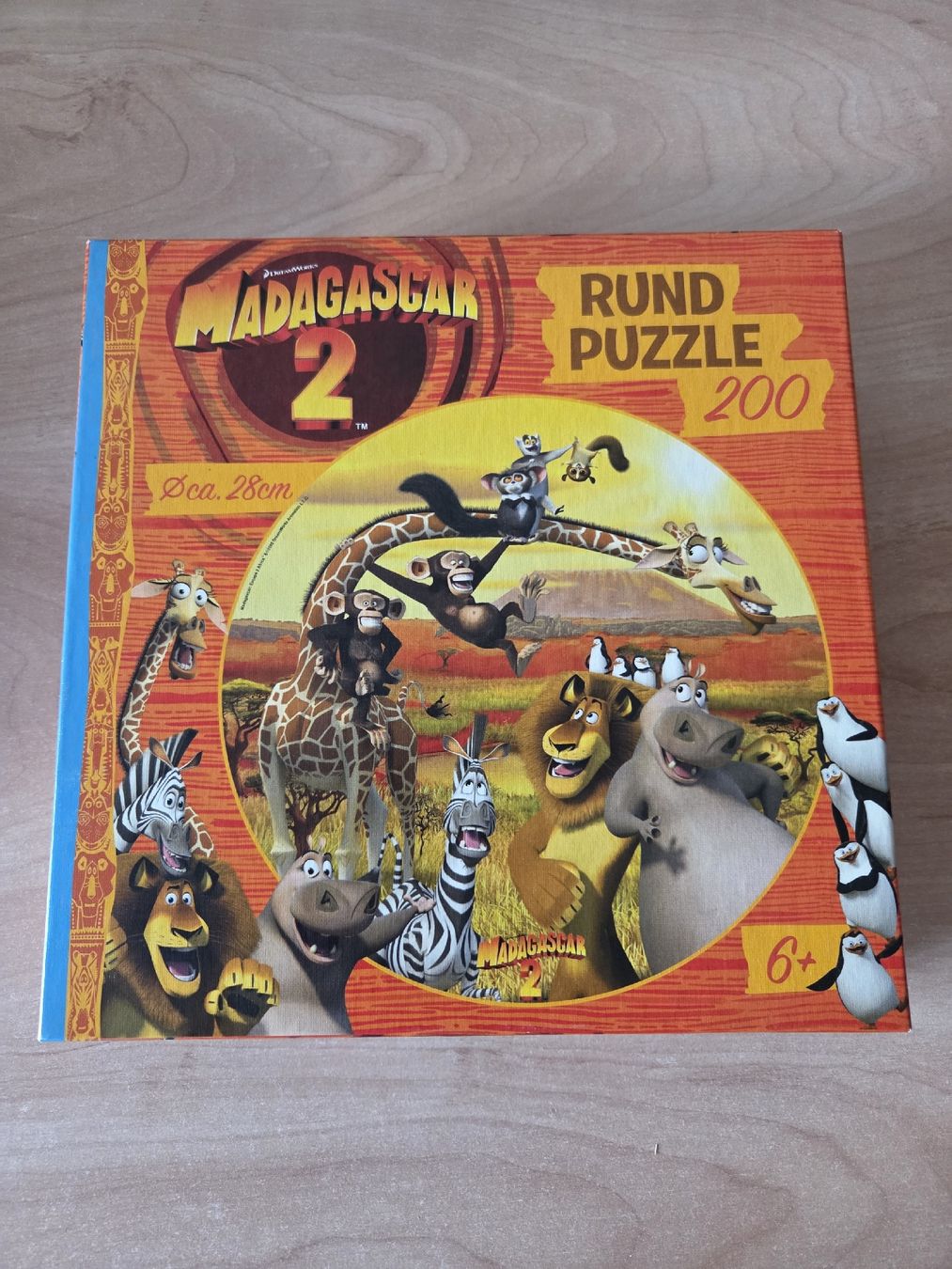 Puzzles: Puzzle rund 200 Teilig Madagaskar 2 – Gebraucht aus Winterthur von katzen07