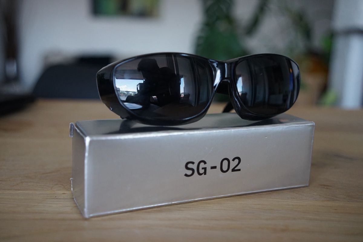 Occhiali & Lenti: Yeezy SG-02 Sunglasses With Box - New – Nuovo e nell'imballaggio originale da Zürich venduto da Ang_7pr8 1