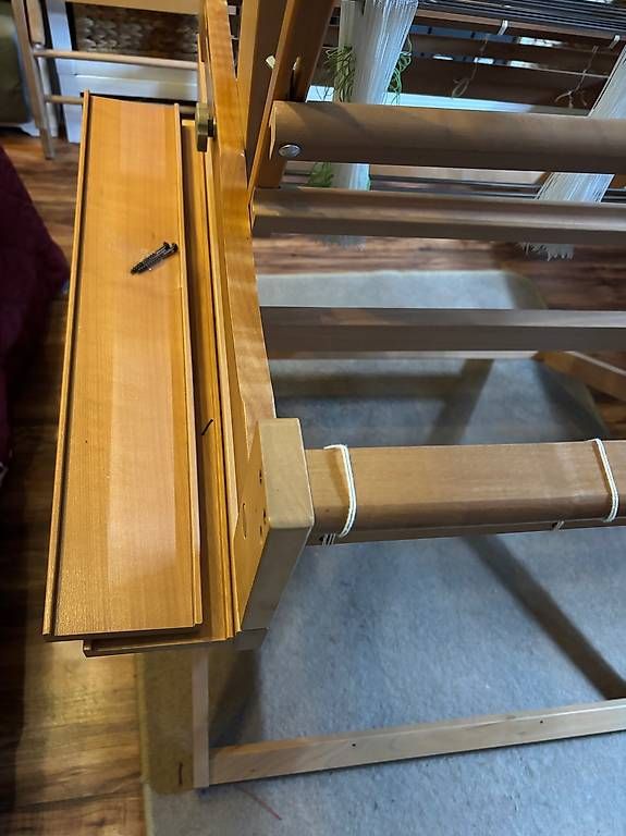 Telai per tessitura: Tischwebstuhl Ashford mit Ständer 60 cm 8-Schäfte – Usato da Ramsen venduto da wollschaefchen 2