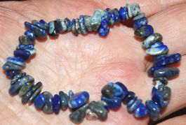 Armband L-6635 – Lapislazuli Chips – elastisch