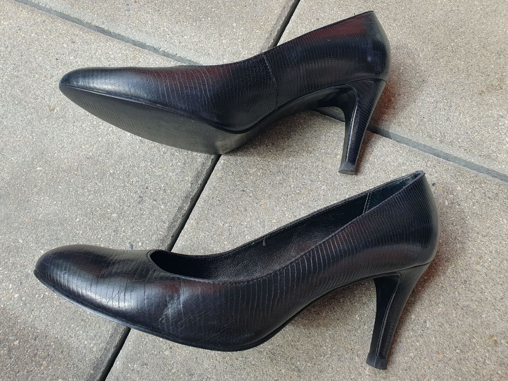 Scarpe da donna: Magnifiques escarpins Minelli. Taille 39 – Usato da Carouge GE venduto da bub_c8hk