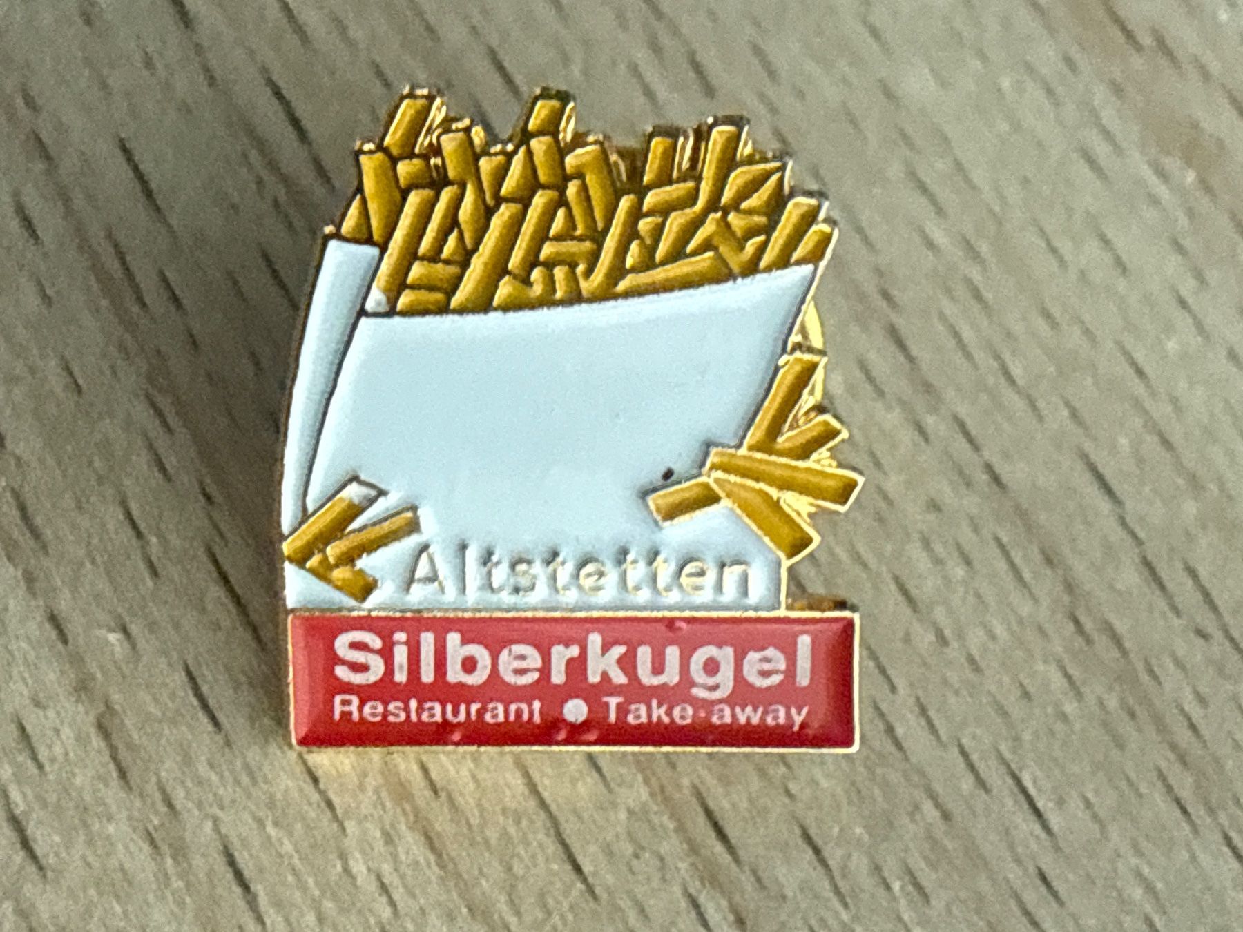 Placchette & Badge: Pin Silberkugel Altstetten – Usato da Glattbrugg venduto da Schweigmatt