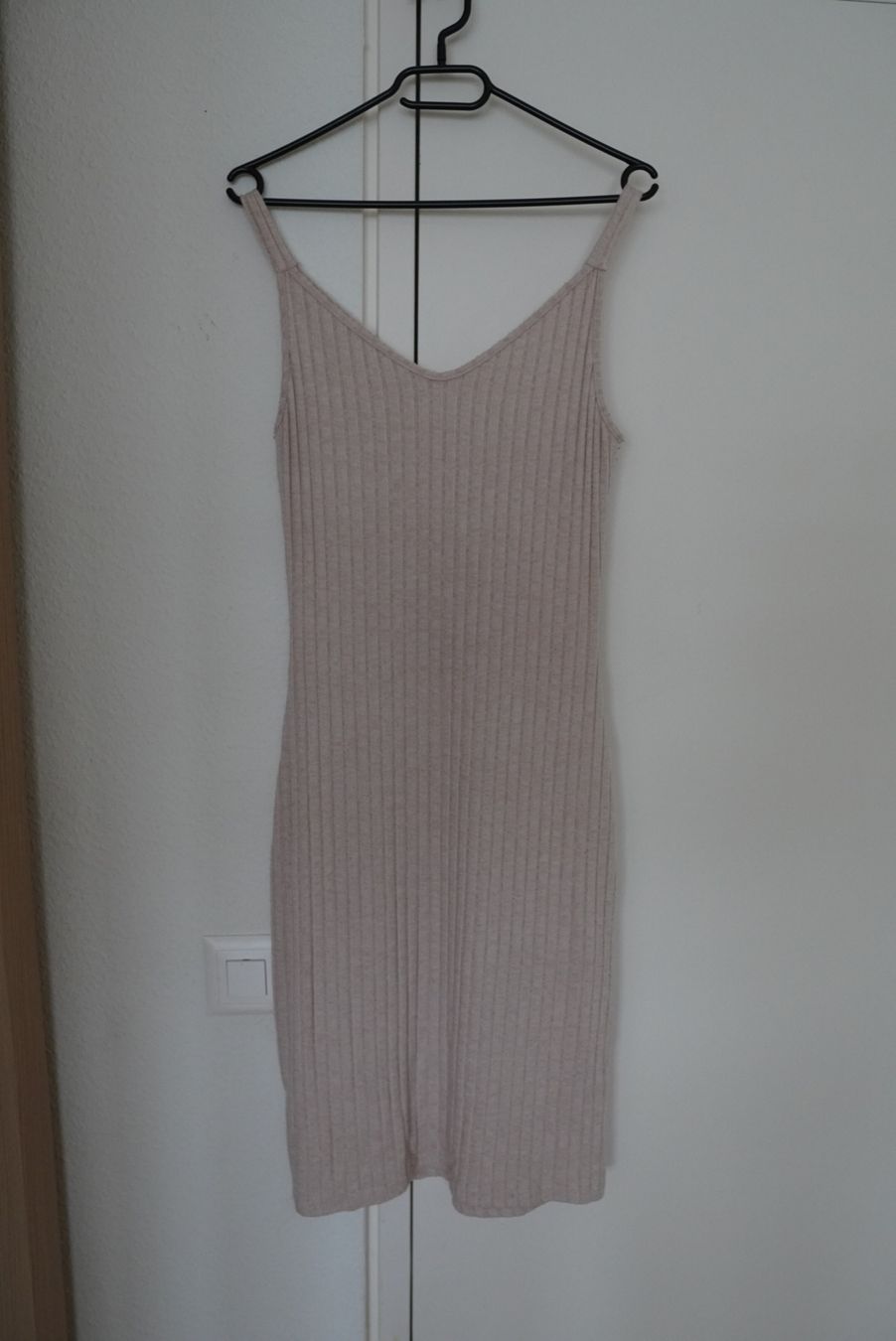 Lotti di vestiti: Ensemble robe + pull beige côtelé Taille S – Usato da Onex venduto da Magou_31 3