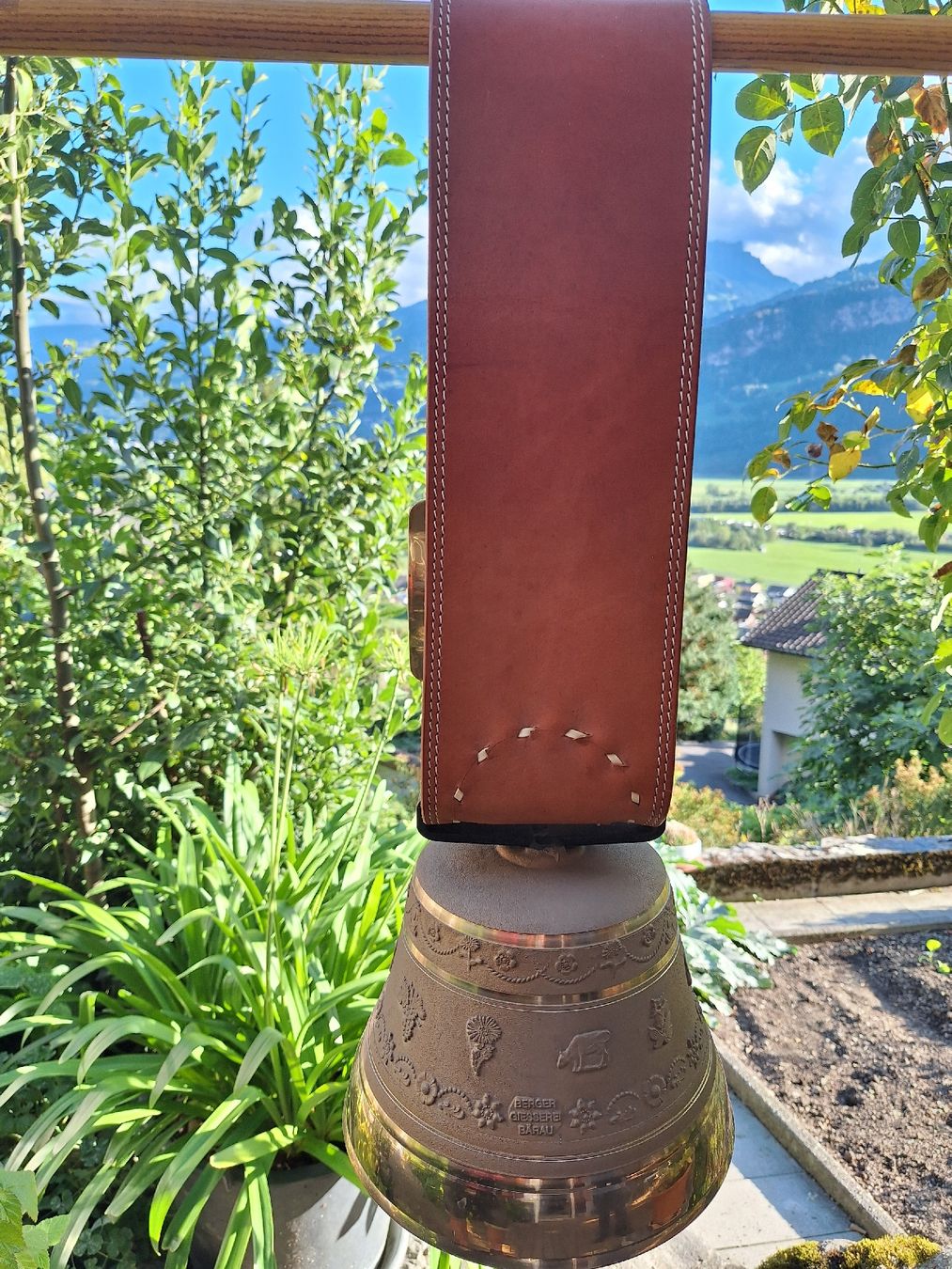 Campanacci mucche: Schöne Glocke Berger – Nuovo e nell'imballaggio originale da Walenstadt venduto da Hercules01 7