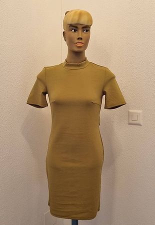 Kleid von Pieces, Gr. XS