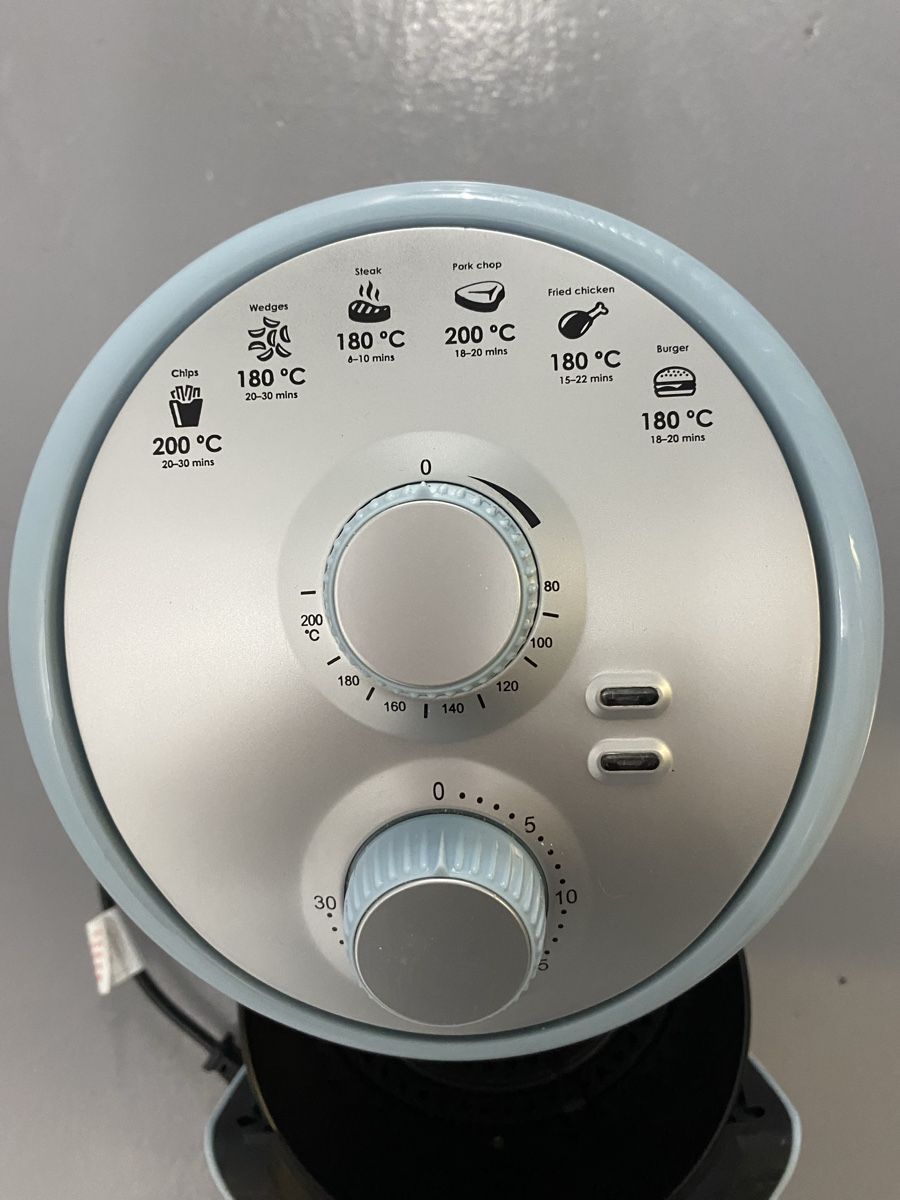 SilverCrest Appareils de cuisine: Air Fryer NEUF *** – Neuf (Voir description) à Granges -Paccot par Titi_1978 2