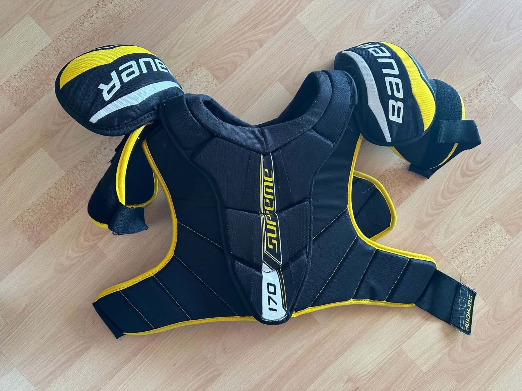 Bauer Schutz & Schoner: BAUER Eishockey Ausrüstung – Gebraucht aus Churwalden von BarBa727 2