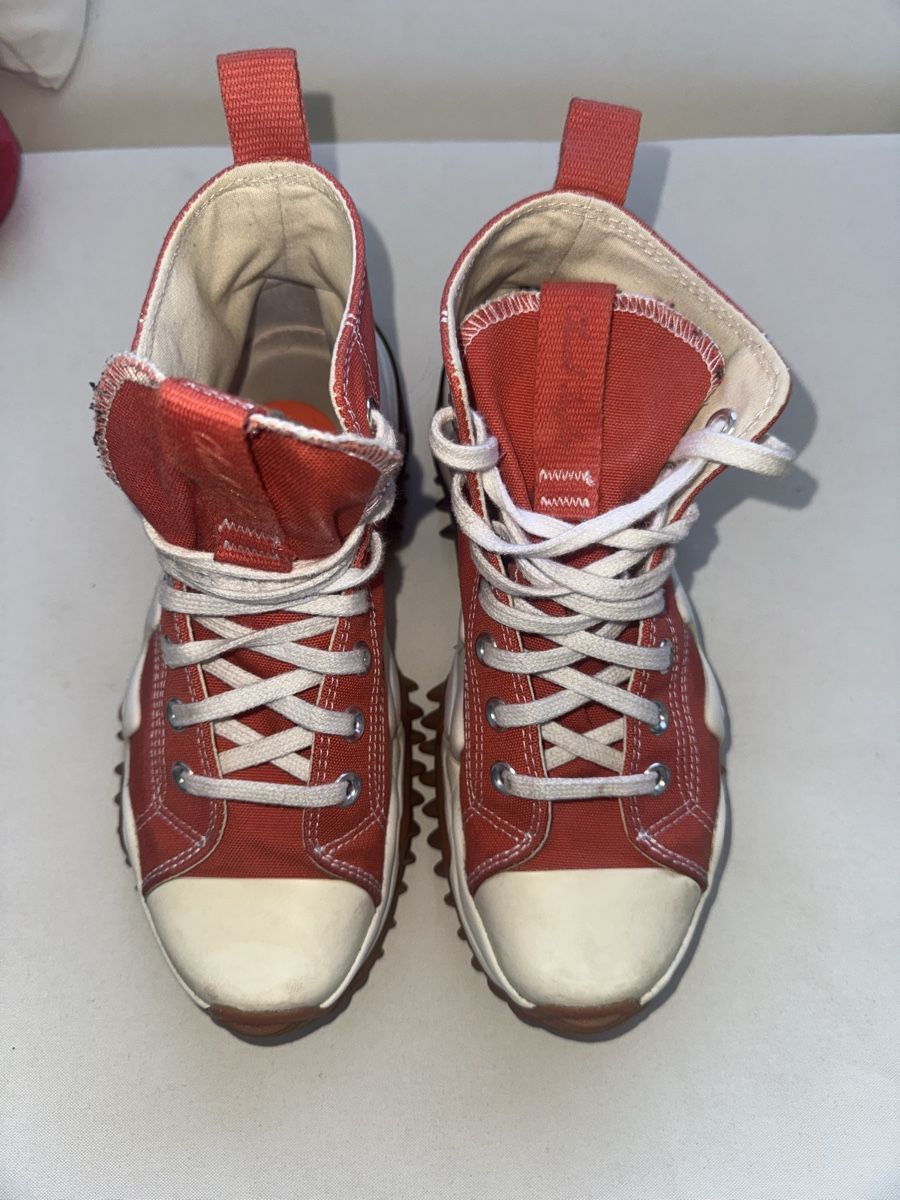 Converse Scarpe da donna: Converse shoes – Usato da Basel venduto da arr_j96w 1