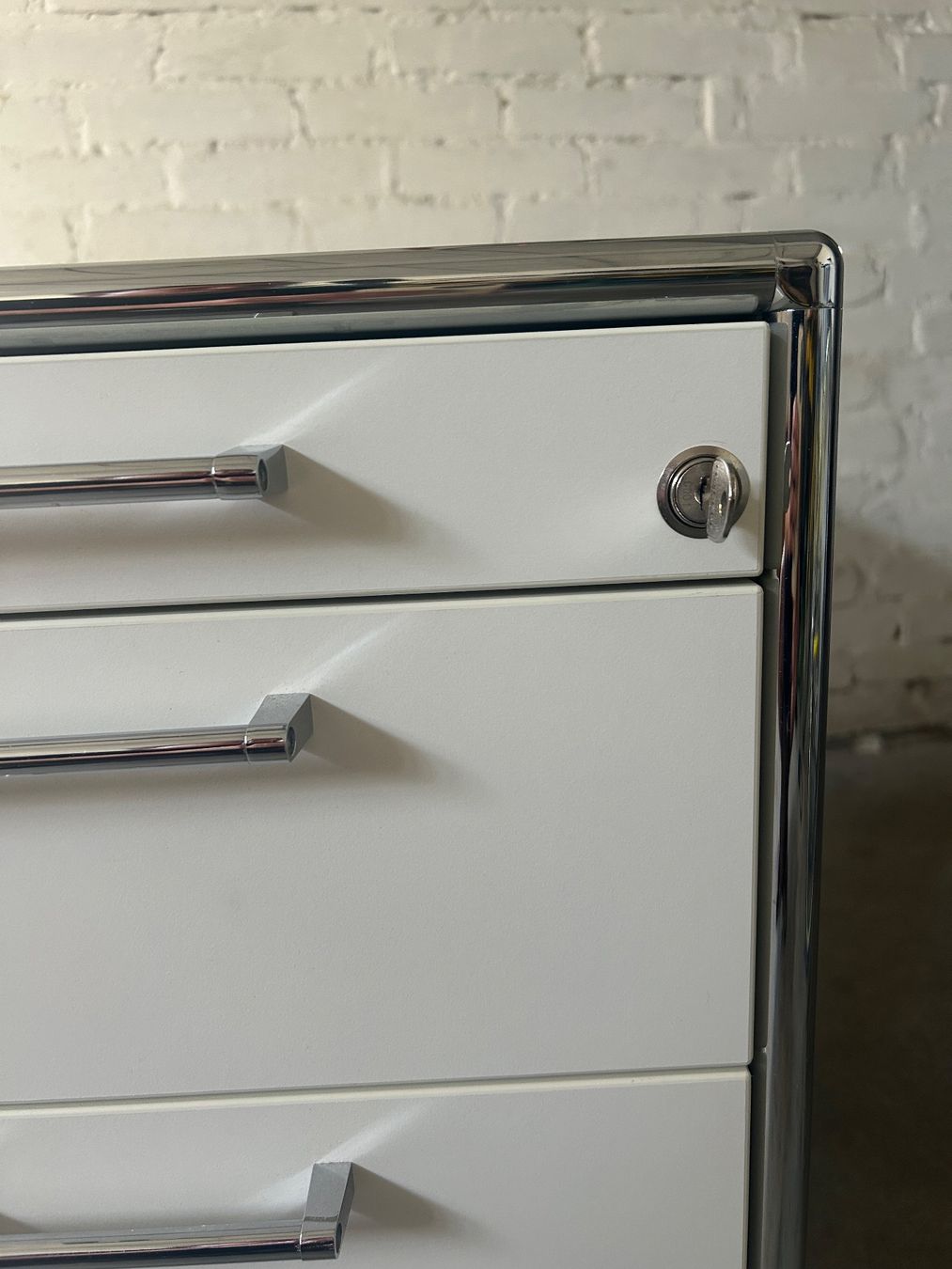 Eléments de bureau: Bosse modul space Rollcontainer NP 1400.- – D'occasion à Rorschacherberg par Svebe 1