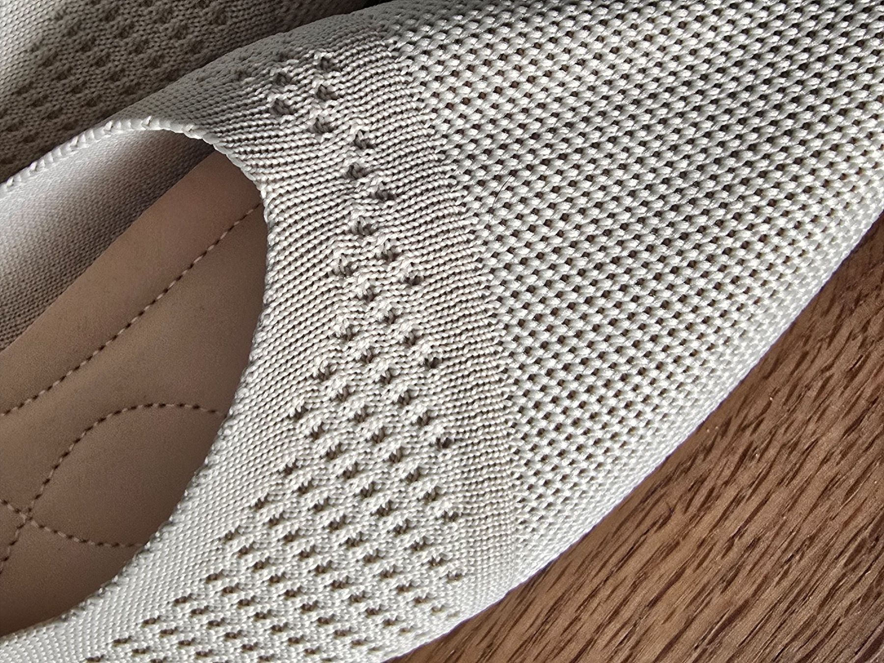 Scarpe da donna: BALLERINA BEIGE GR 40.5 – Usato da Möriken AG venduto da rowyta 5