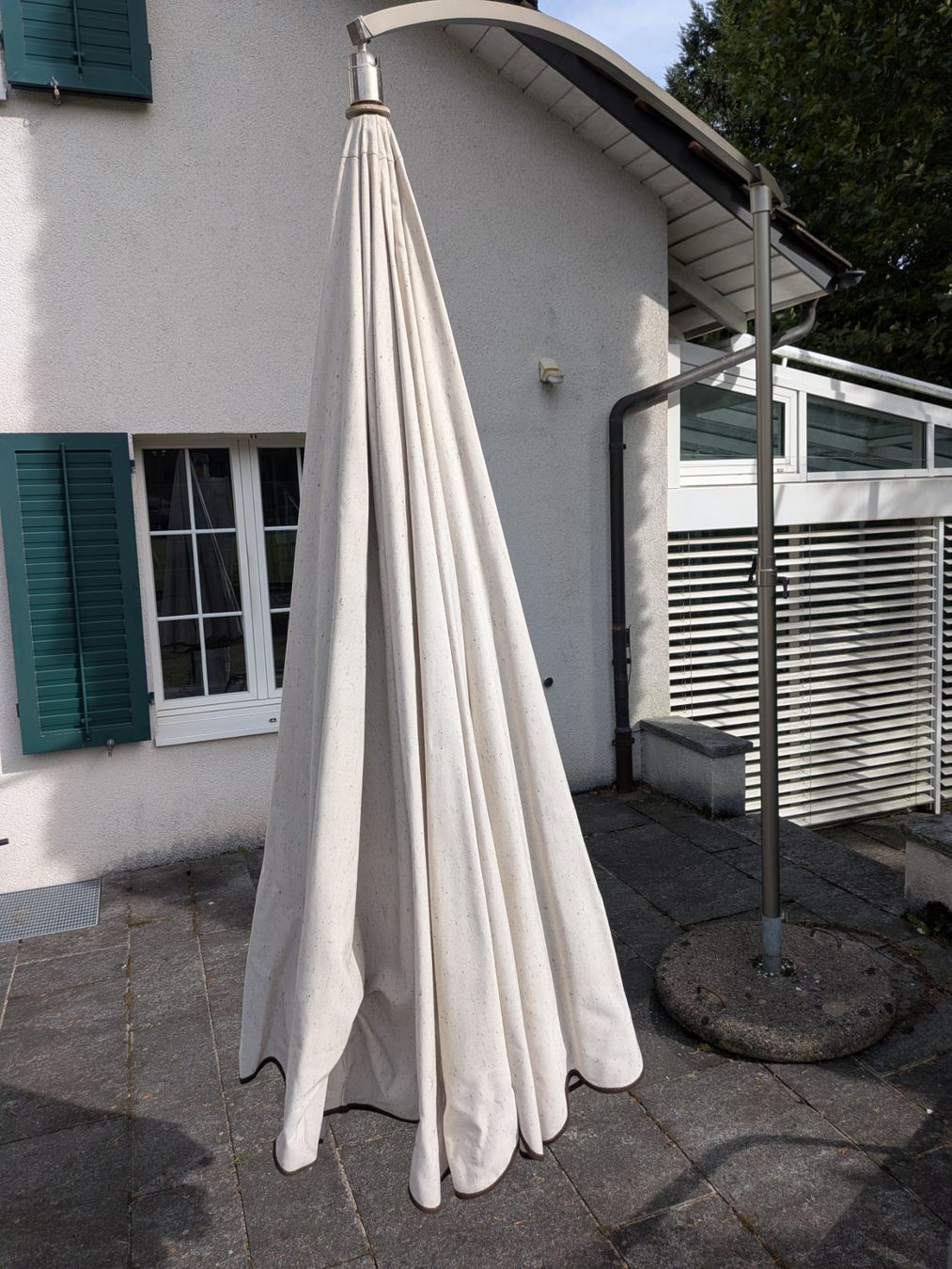 Glatz Ombrelloni: Sonnenschirm – Usato da Turbenthal venduto da ulv_8wxr 1