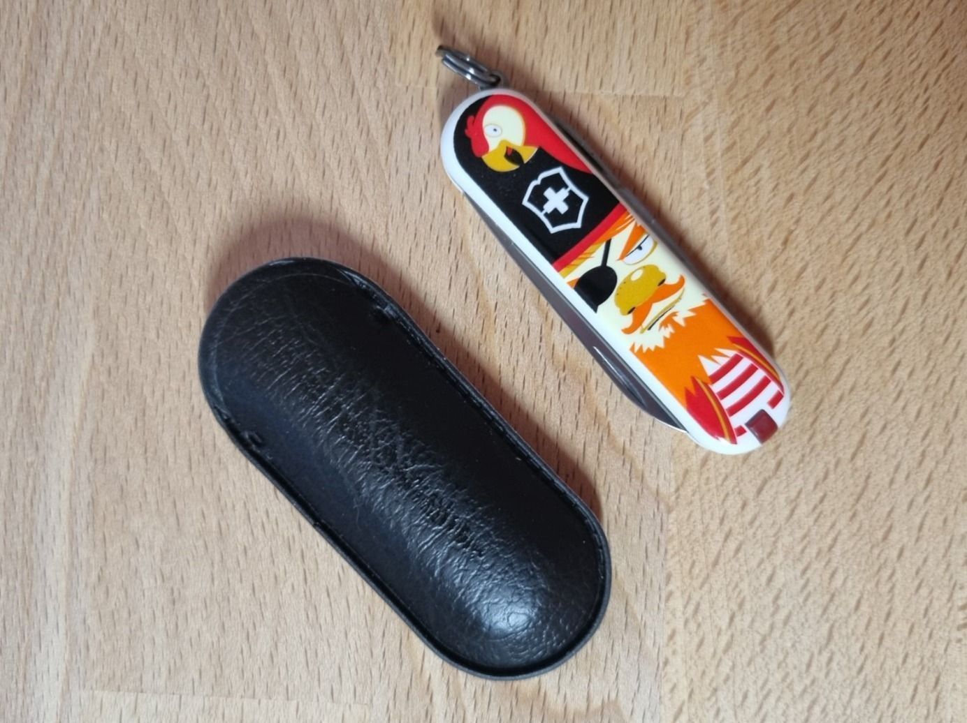 Victorinox Coltelli tascabile: Victorinox Classic LE 2014 - Treasure - LIMITED – Nuovo e nell'imballaggio originale da Zollikofen venduto da Gattozzzzz