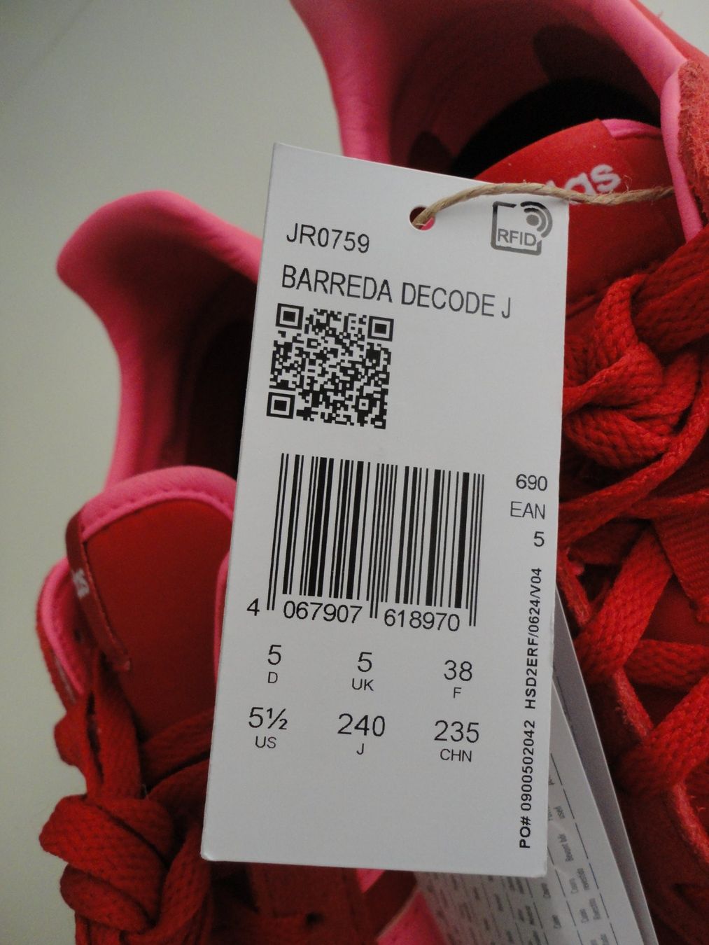 Adidas Chaussures femmes: Adidas BARREDA DECODE J - Grösse 38 – D'occasion à Bonstetten par nat_tv99 7