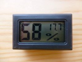 Digitales Hygrometer und Thermometer – neu, originalverpackt