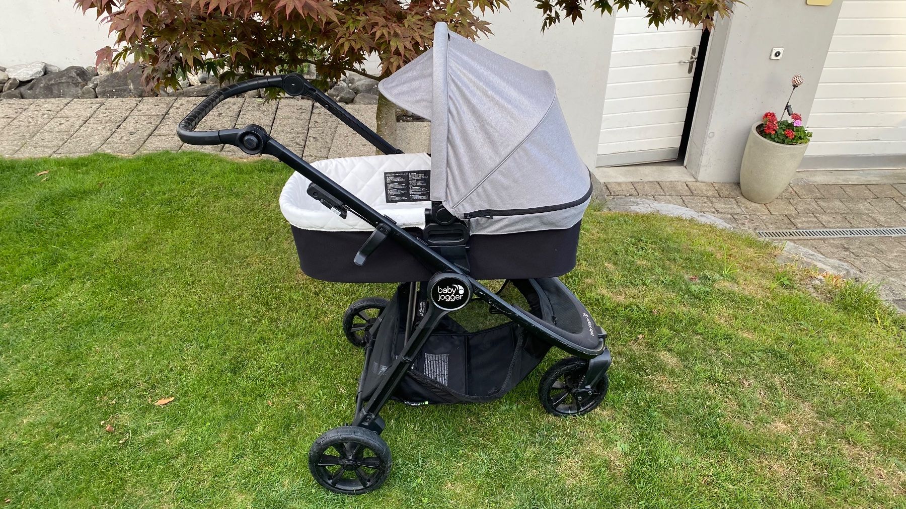 Poussette: Kinderwagen – D'occasion à Oberriet SG par shanis