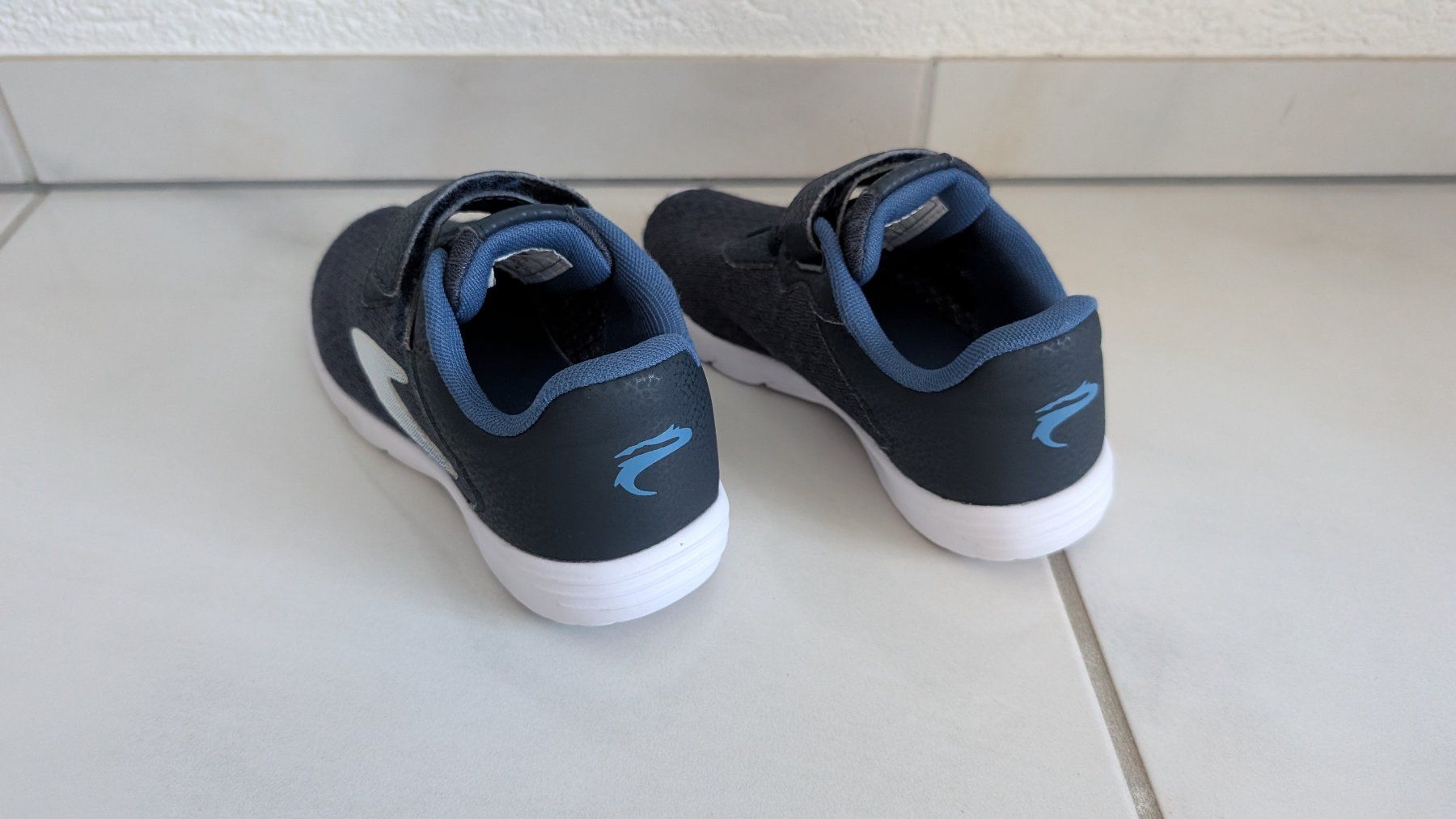 Dosenbach Scarpe per ragazzi: Vty Sneaker - Gr. 31 – Usato da Oberwil-Lieli venduto da meipa3000 1