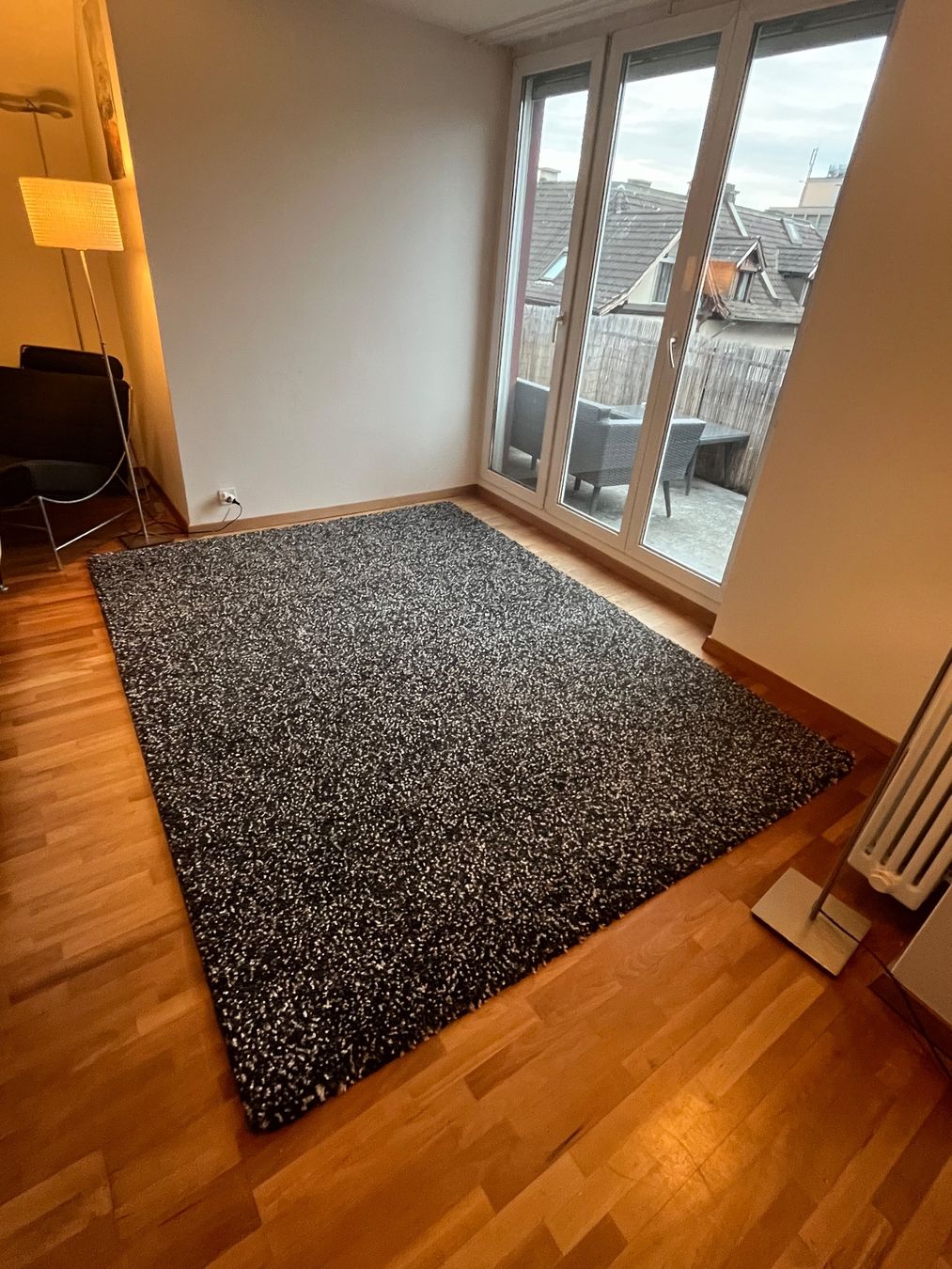 Ikea Tappeti: Schwarzer/weiss/braun melierter Teppich – Usato da Zürich venduto da ens_29qw 1
