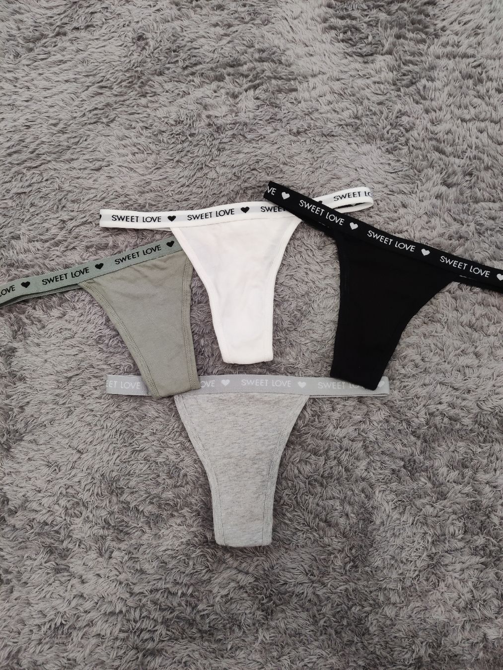 Sonstige Unterwäsche: String Tanga S – Neu (gemäss Beschreibung) aus Pieterlen von Saemelili