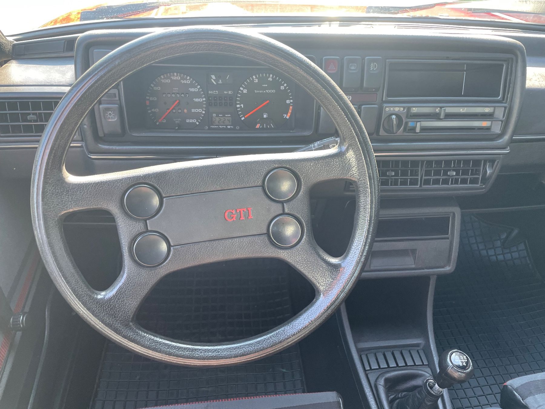 VW Automobili: VW Golf 2 GTI 1986 ab MFK 2026 – Usato da Wangen b. Olten venduto da Mertz 3