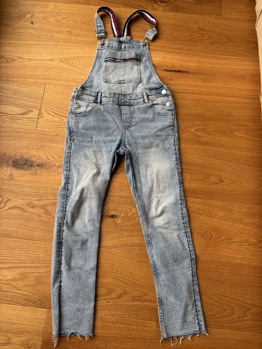 Tommy Hilfiger Jeans: Tommy Hilfiger Denim Overall / Jeans – Usato da Thalwil venduto da ver_j2lw