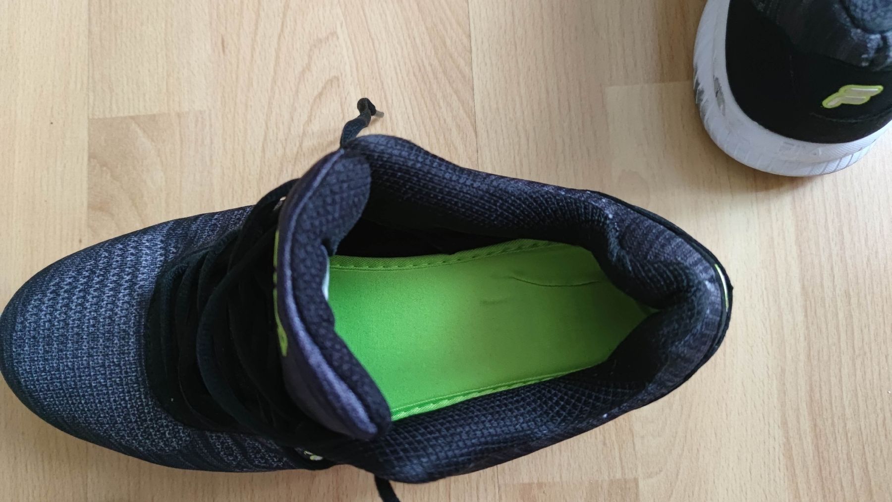 Fila Herrenschuhe: 44.5 – Gebraucht aus Meggen von Malecifent 4