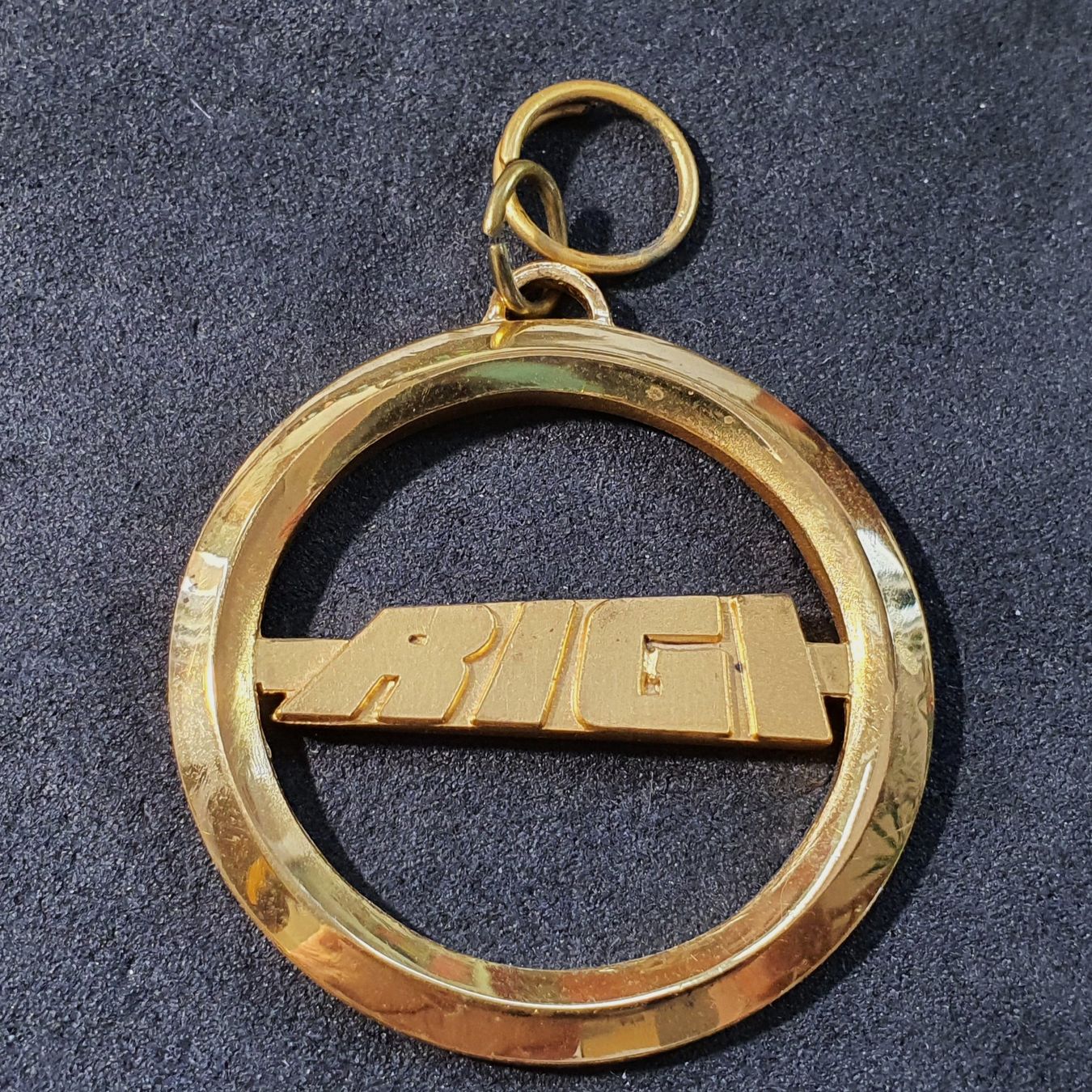 Plaquettes & Badges: Y908 - Anhänger Abzeichen RIGI – D'occasion à Reinach BL par Boston-Verkauf