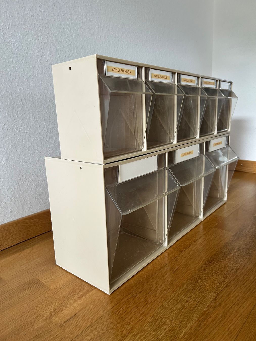 Armadi: Vintage Kippkasten zweiteilig – Usato da Wabern venduto da up2zero 1