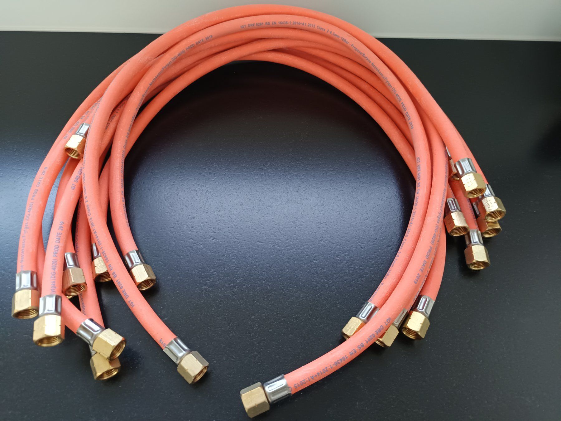 Gas-Geräte & -Technik: 7 Stück neue Gasschläuche – Neu und originalverpackt aus Rüthi (Rheintal) von Balty