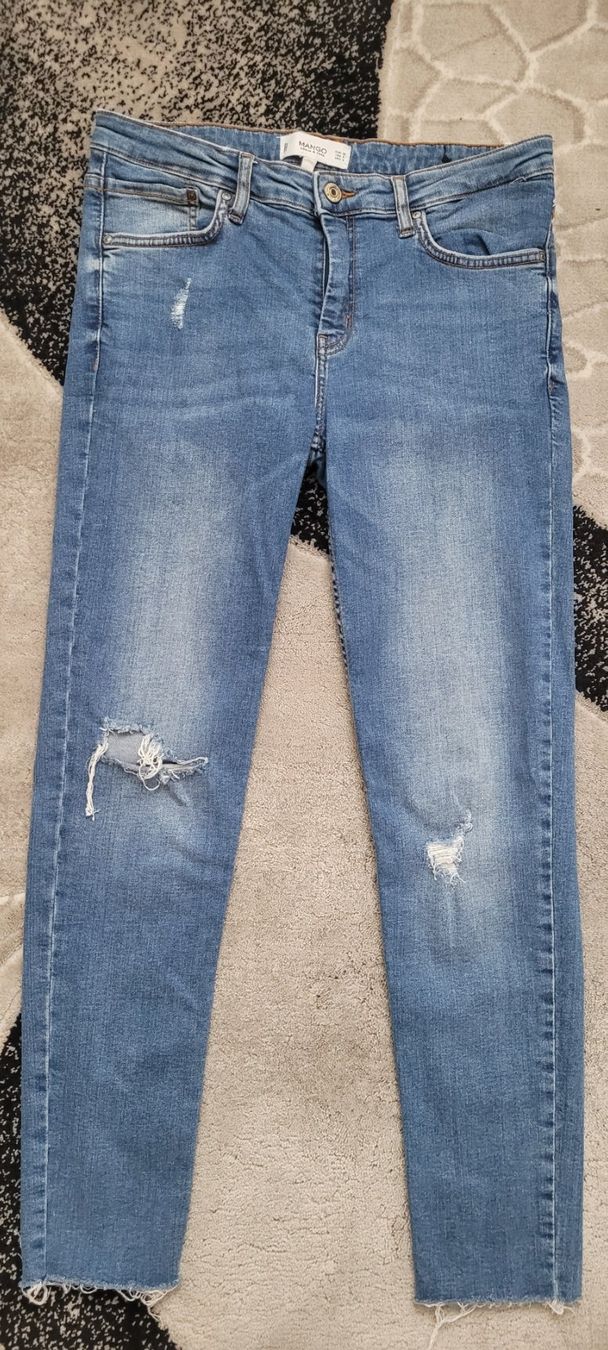 H&M Lotti di vestiti: Pantalon MNG et Short  H&M jean/coton / taille 38 – Nuovo (secondo la descrizione) da Vevey venduto da x_y_f 1