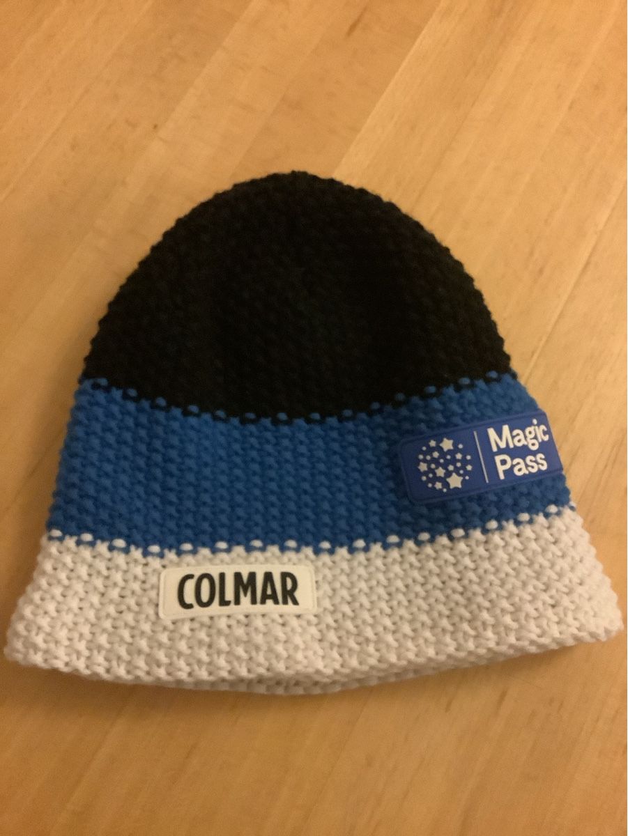 Chapeaux, bonnets & casquettes: Mütze Magic Pass – Neuf (Voir description) à Saas-Balen par kircin
