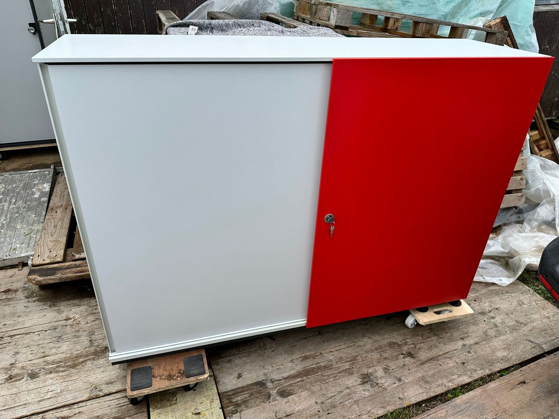 Armadi: Aktenschrank-Schiebetür-Office – Usato da Spreitenbach venduto da Space_X