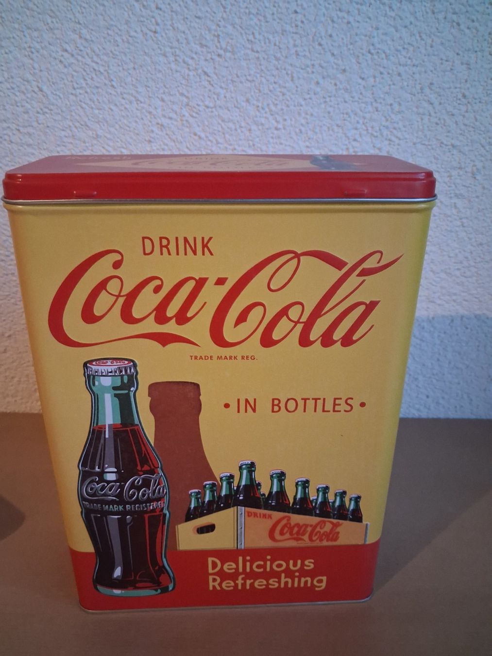 Coca-Cola Dosen: Vintage leere Blechdose Coca Cola:Delicious Refreshing. – Gebraucht aus Hagendorn von siwasi3