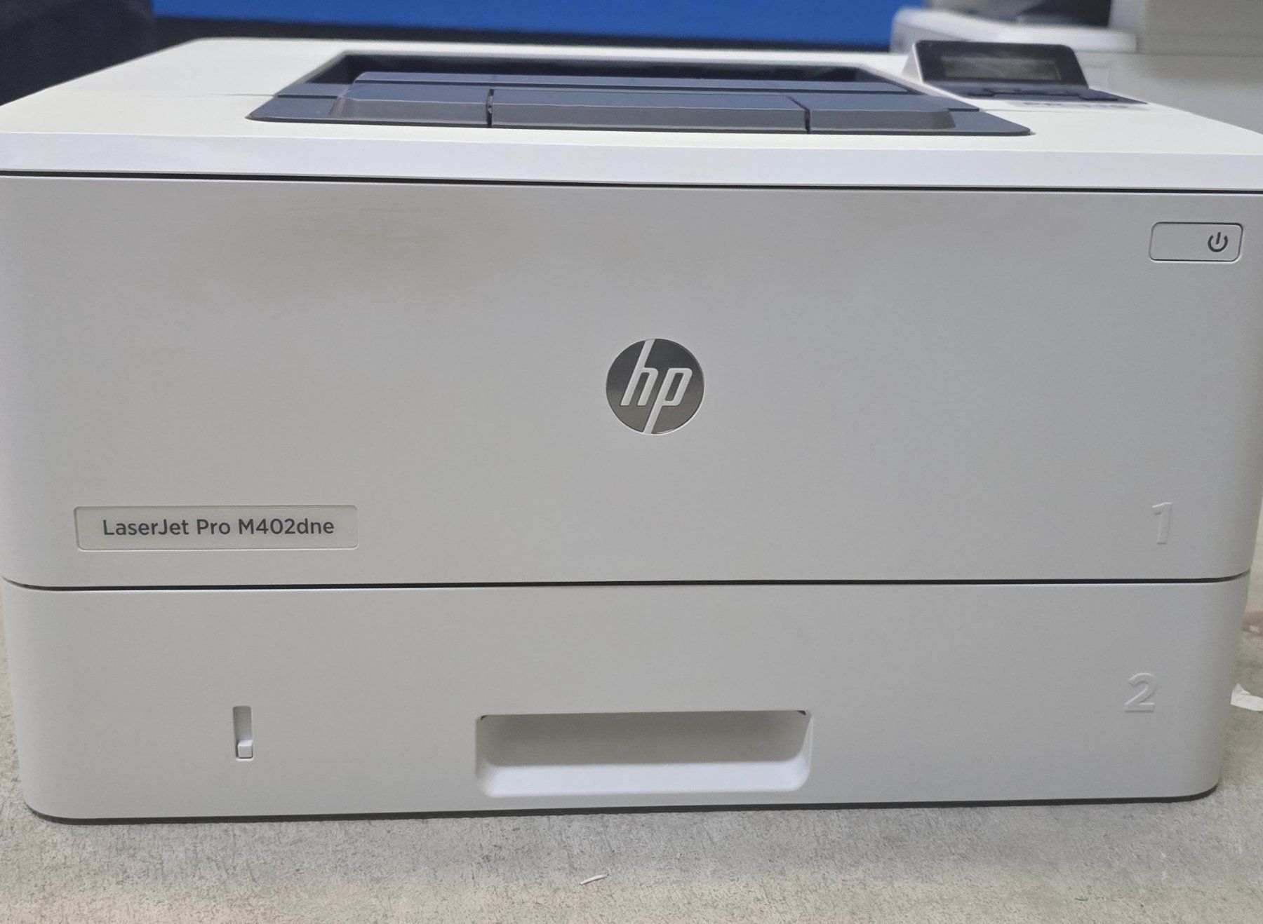 Hewlett Packard Imprimantes: HP LaserJet Pro M402dne Laserdrucker – D'occasion à Bern par Band-3027